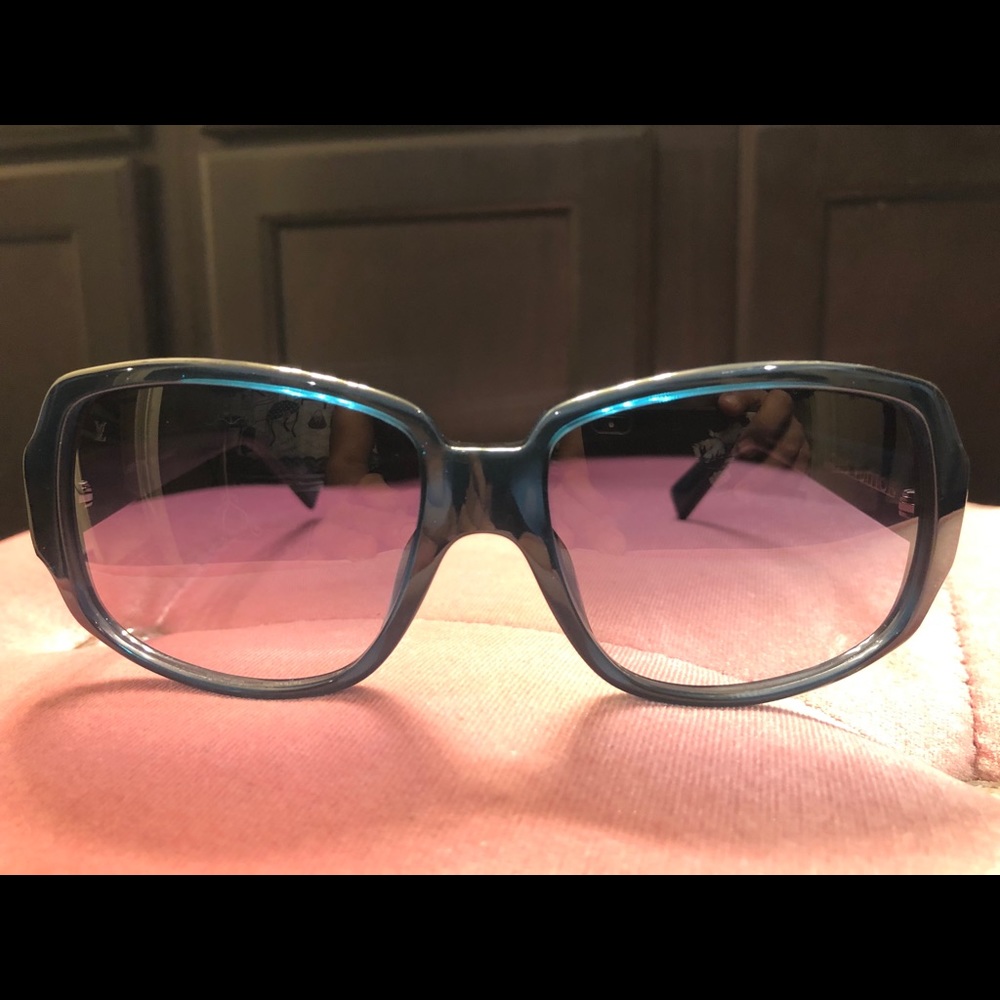 Authentic Louis Vuitton Obsession Carre Teal π - Picture 4 of 7